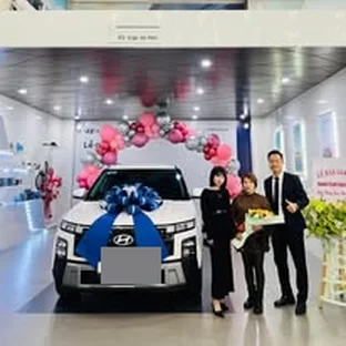 Bàn giao xe Hyundai cho khách hàng tại Bắc Giang Bàn giao xe Hyundai cho khách hàng tại Bắc Giang